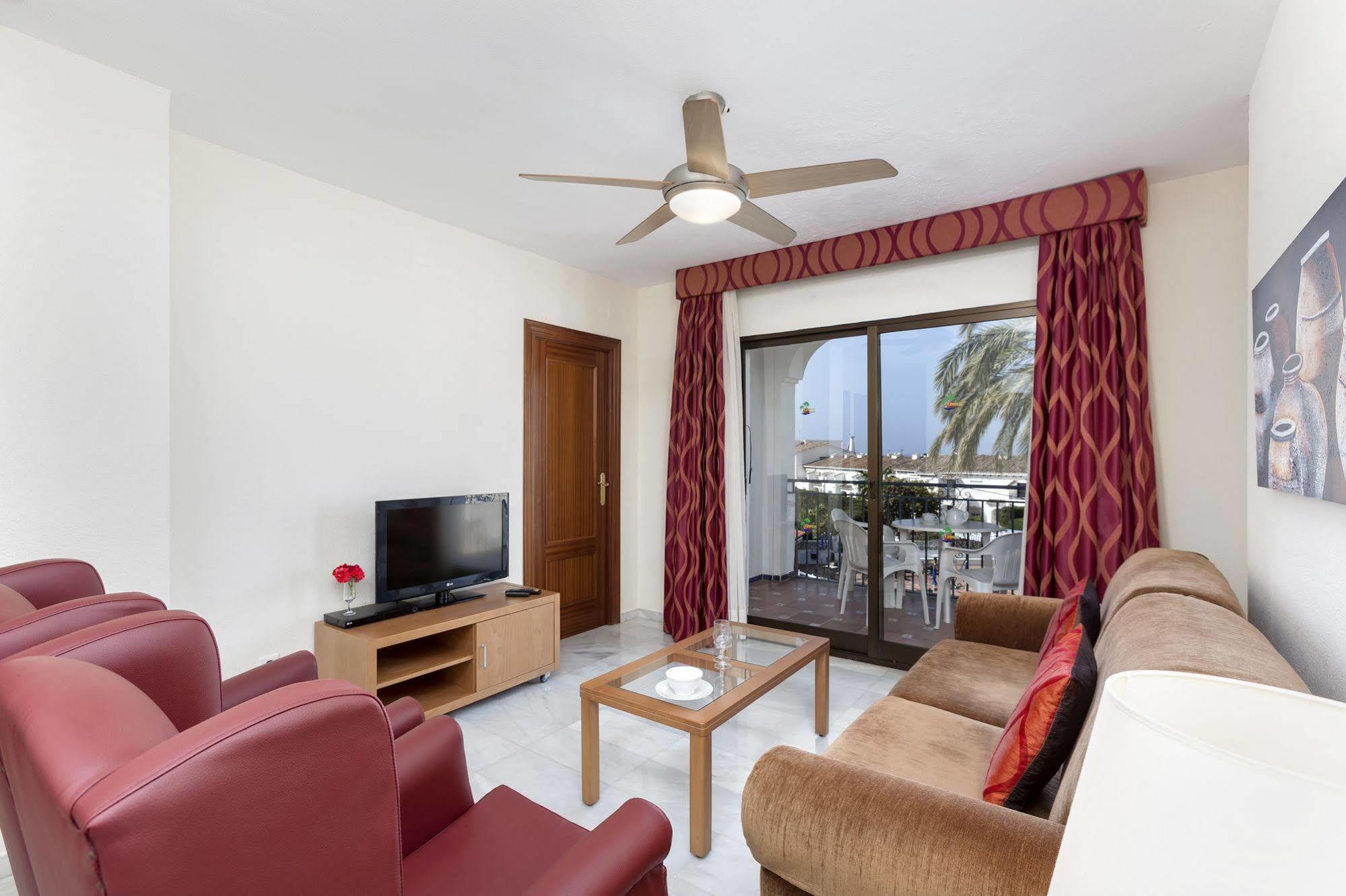 Crown Resorts Club La Riviera La Cala De Mijas Buitenkant foto